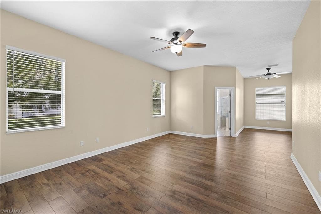 3645 70th Ave NE, Naples, FL 34120-18