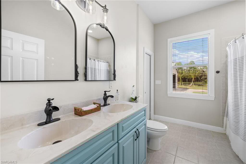 3645 70th Ave NE, Naples, FL 34120-20