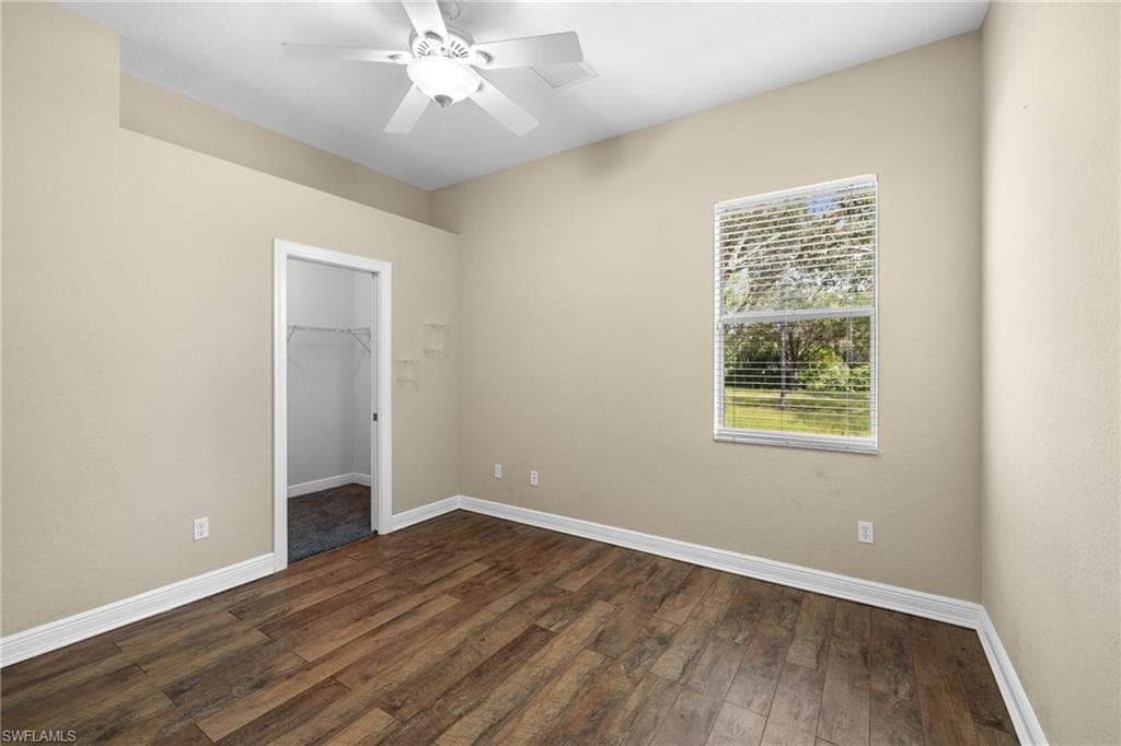 3645 70th Ave NE, Naples, FL 34120-26
