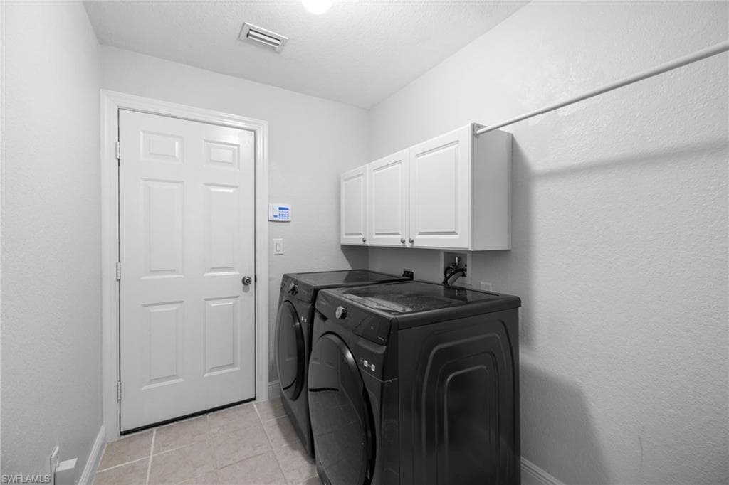 3645 70th Ave NE, Naples, FL 34120-31