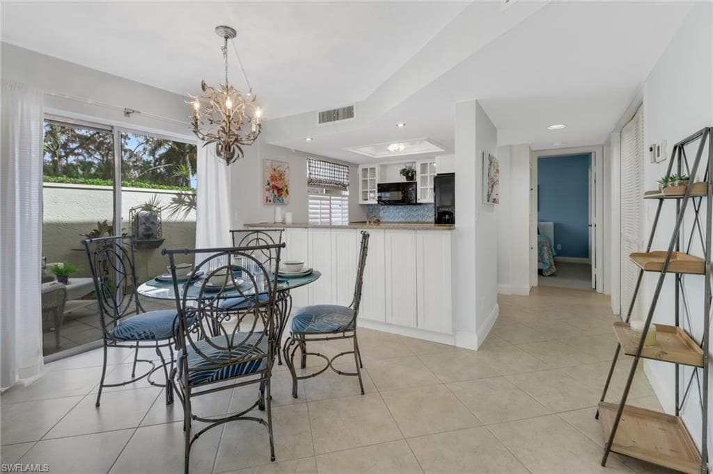 3080 Kings Lake Blvd 7572, Naples, FL 34112-9