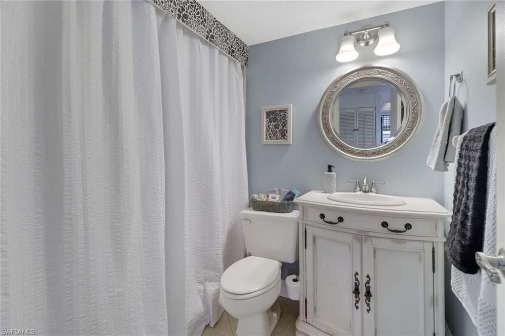 3080 Kings Lake Blvd 7572, Naples, FL 34112-20