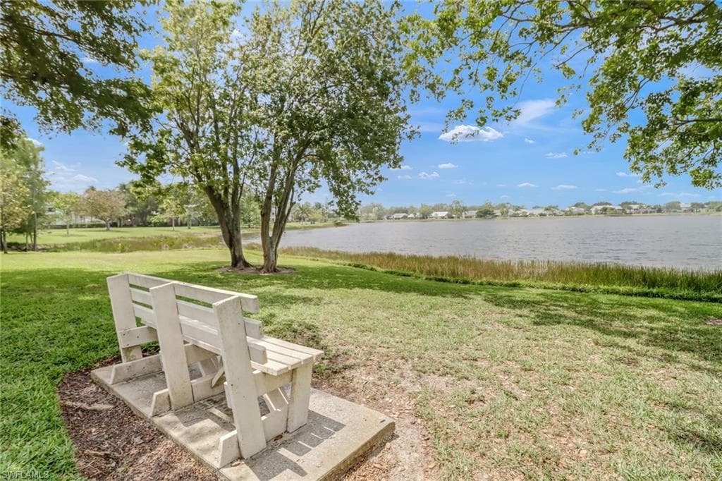 3080 Kings Lake Blvd 7572, Naples, FL 34112-26