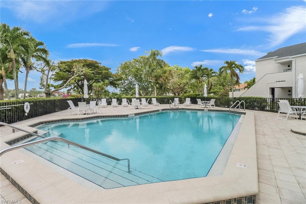 3080 Kings Lake Blvd 7572, Naples, FL 34112-29