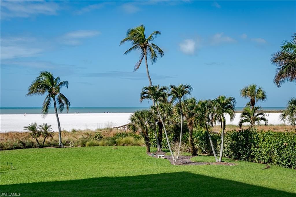 220 Seaview Ct 206, Marco Island, FL 34145-9