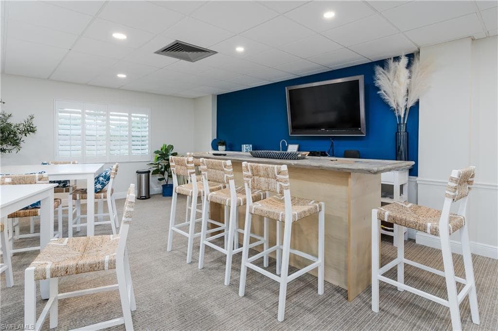 220 Seaview Ct 206, Marco Island, FL 34145-16