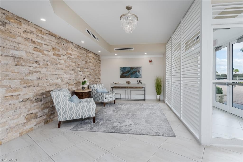 220 Seaview Ct 206, Marco Island, FL 34145-3