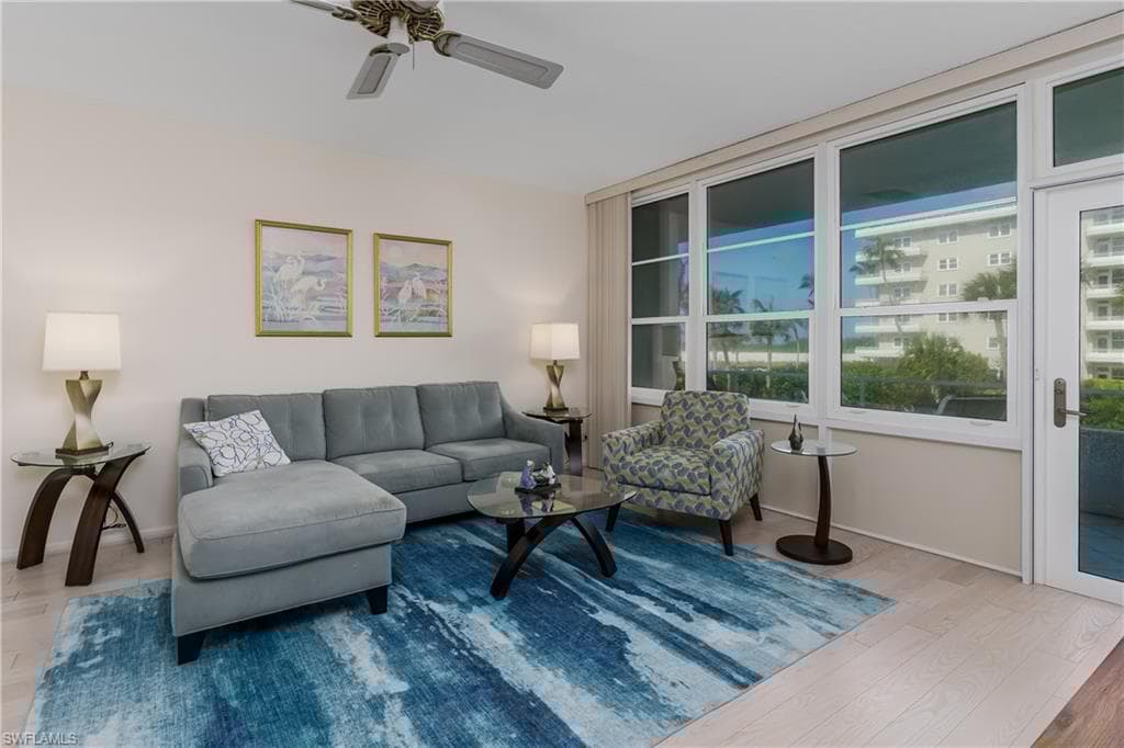 220 Seaview Ct 206, Marco Island, FL 34145-6