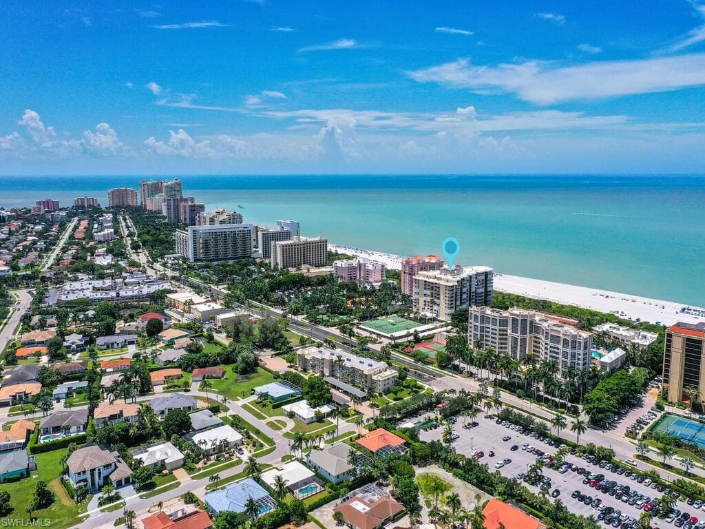 520 Collier Blvd 404, Marco Island, FL 34145-43