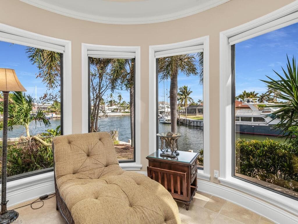 867 Chestnut Ct, Marco Island, FL 34145-24