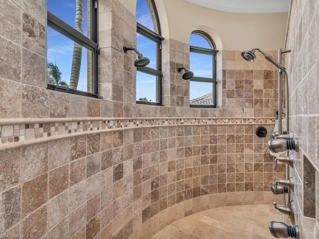 867 Chestnut Ct, Marco Island, FL 34145-28