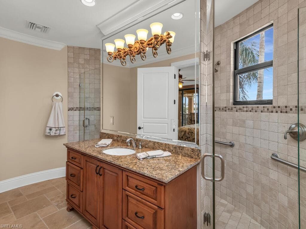 867 Chestnut Ct, Marco Island, FL 34145-35
