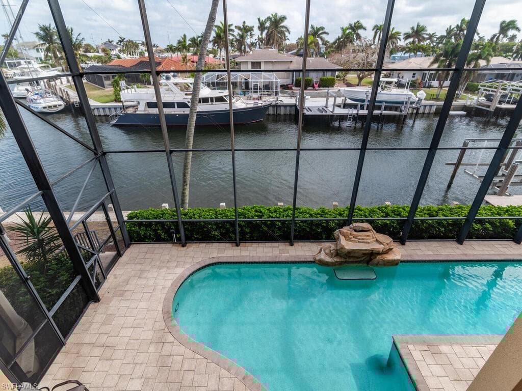 867 Chestnut Ct, Marco Island, FL 34145-38