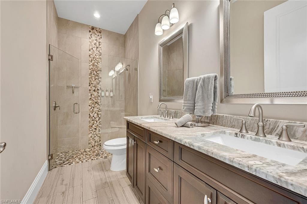 699 98th Ave N, Naples, FL 34108-25