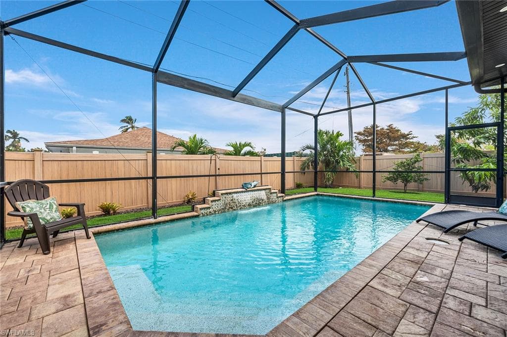 699 98th Ave N, Naples, FL 34108-28