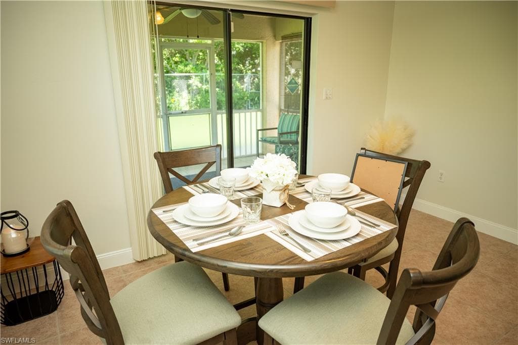 2247 Pineland Ave, Naples, FL 34112-8