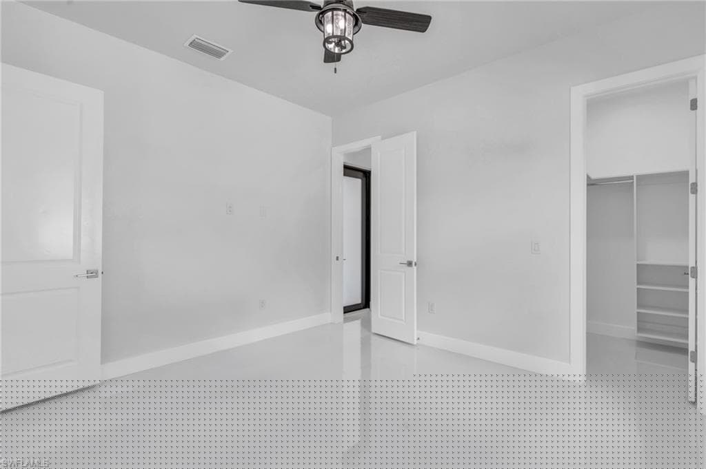 1625 5th Ter, Cape Coral, FL 33909-29