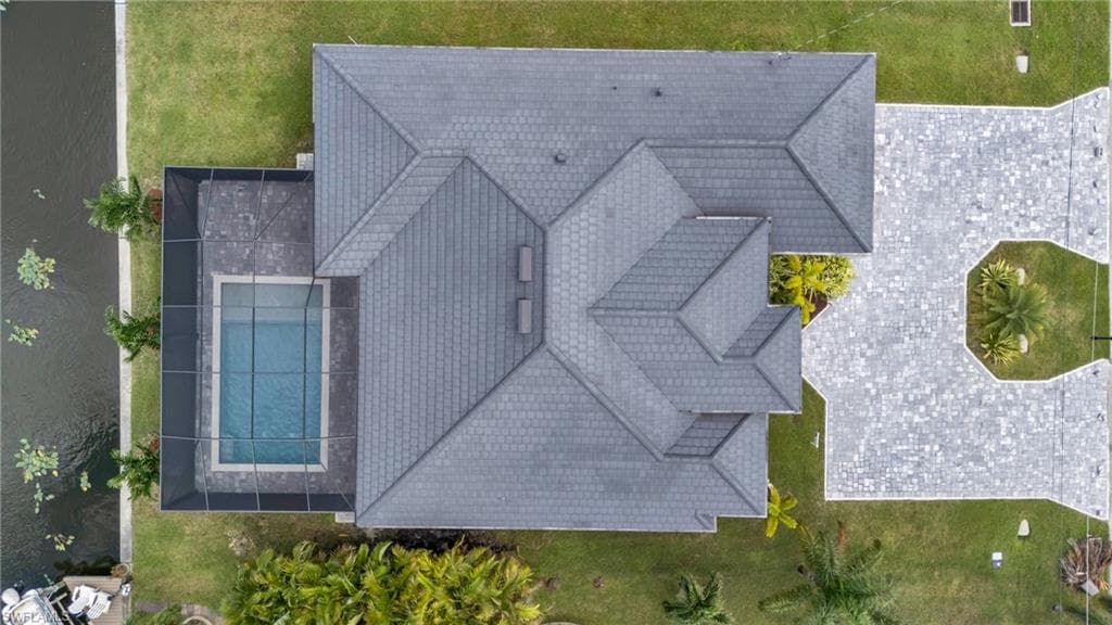 1625 5th Ter, Cape Coral, FL 33909-37