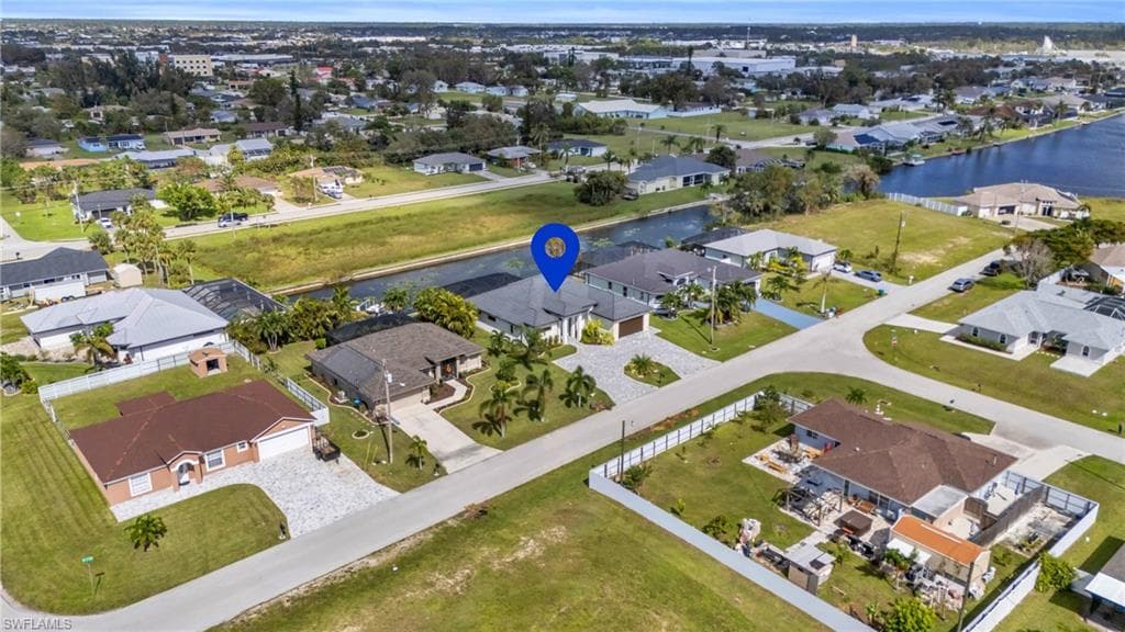 1625 5th Ter, Cape Coral, FL 33909-8