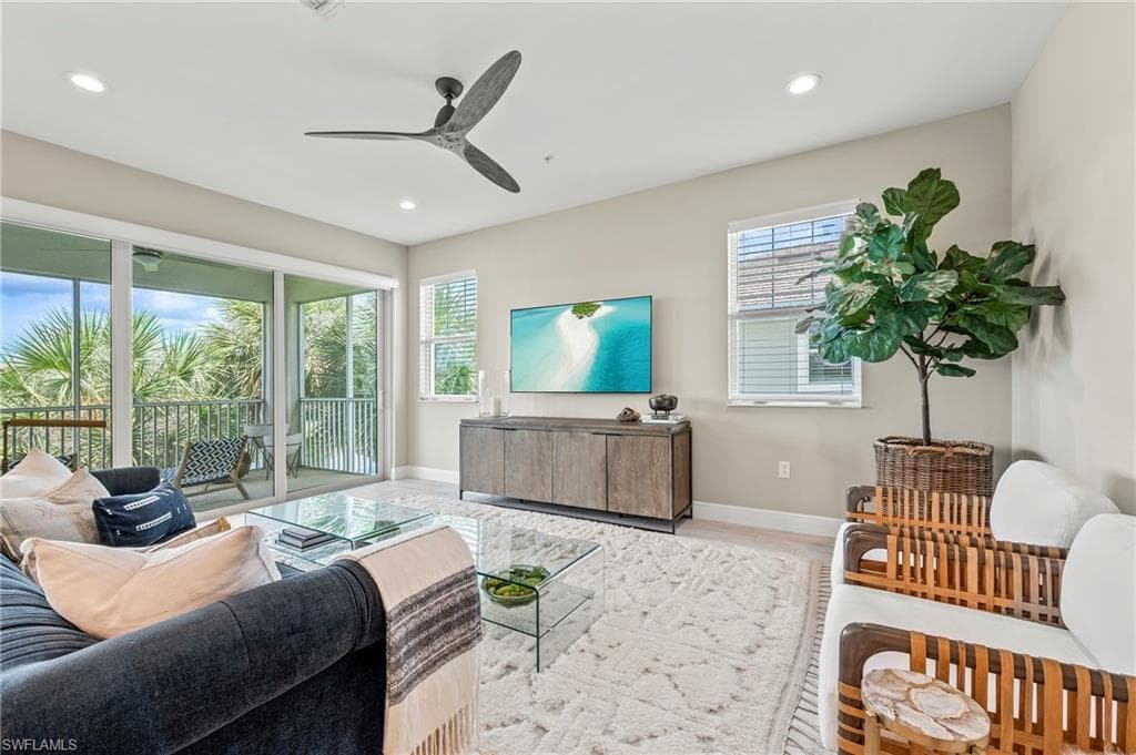 2319 Sawyers Hill Rd 708, Naples, FL 34120-3