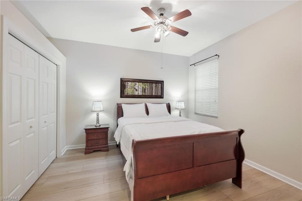 8763 Coastline Ct 8-101, Naples, FL 34120-16