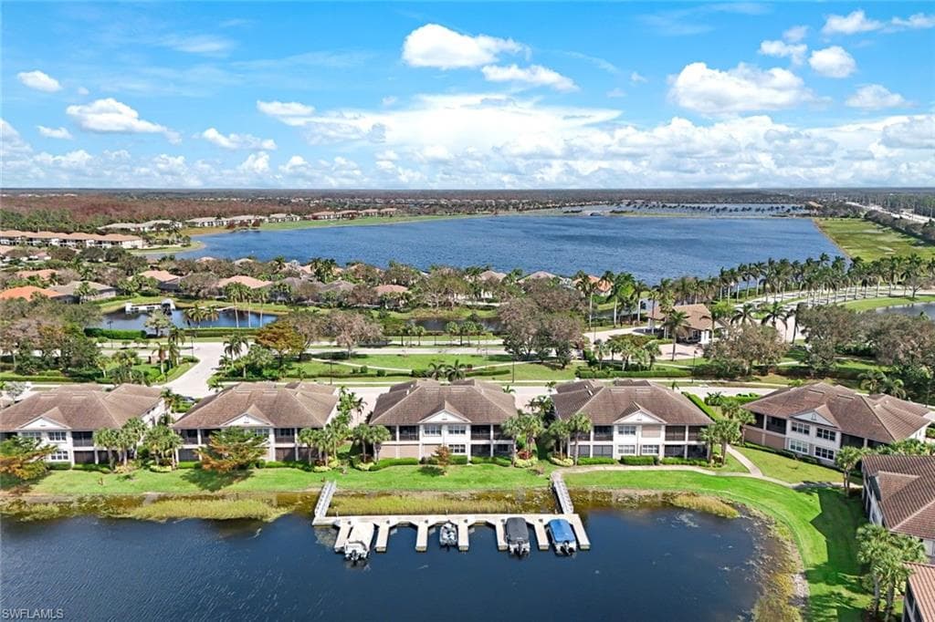 8763 Coastline Ct 8-101, Naples, FL 34120-25