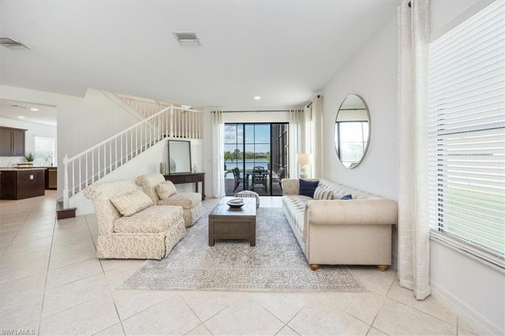 13905 Luna Dr, Naples, FL 34109-4
