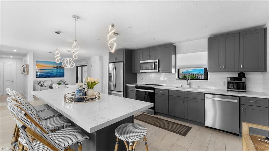 493 Willet Ave, Naples, FL 34108-10