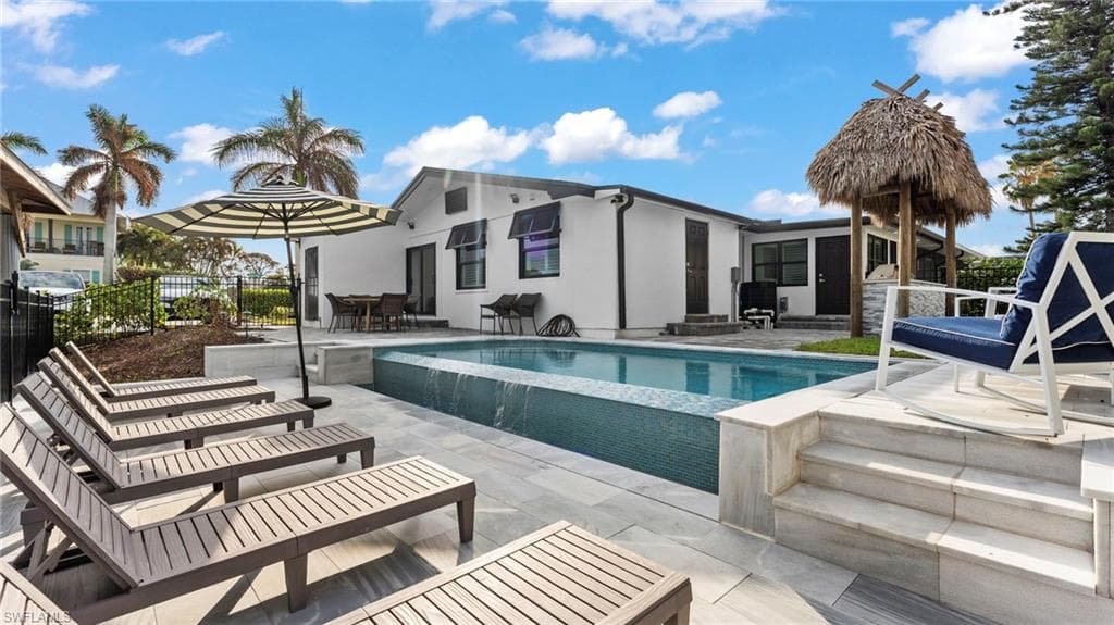 493 Willet Ave, Naples, FL 34108-13