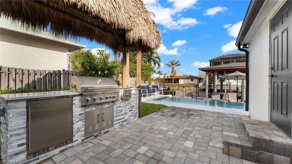 493 Willet Ave, Naples, FL 34108-19