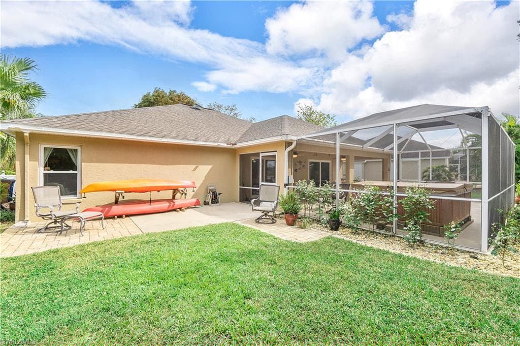 4591 Diploma Ct W, Lehigh Acres, FL 33971-29