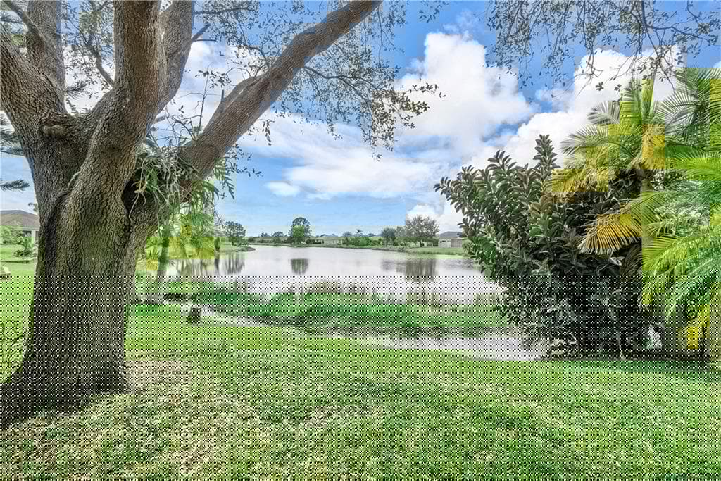 4591 Diploma Ct W, Lehigh Acres, FL 33971-4