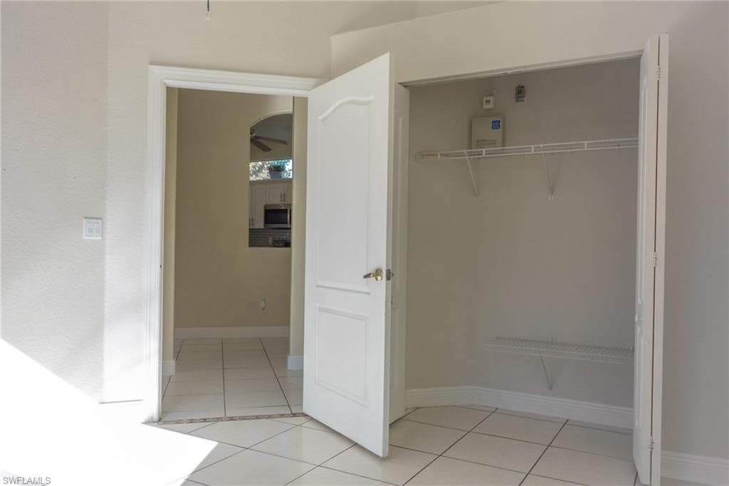 8771 Ibis Cove Cir, Naples, FL 34119-11