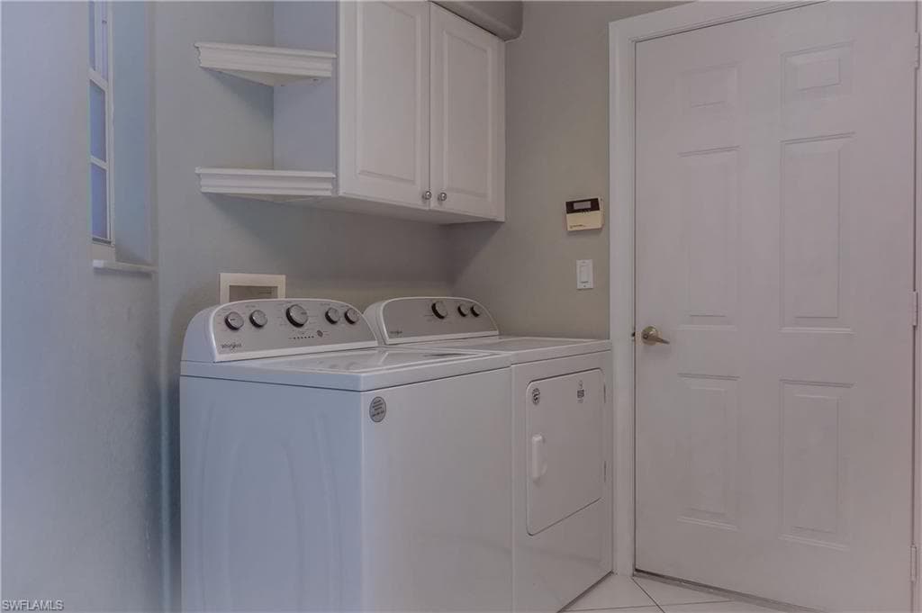8771 Ibis Cove Cir, Naples, FL 34119-16