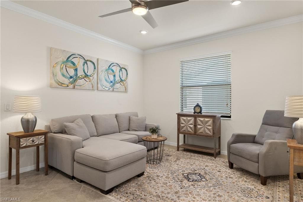 1586 Marton Ct, Naples, FL 34113-13