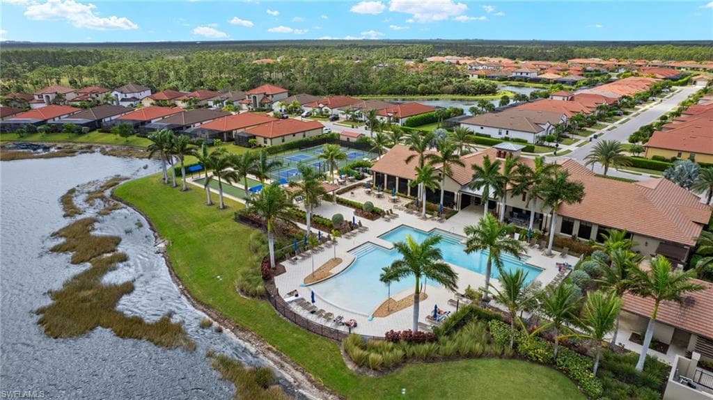 1586 Marton Ct, Naples, FL 34113-31