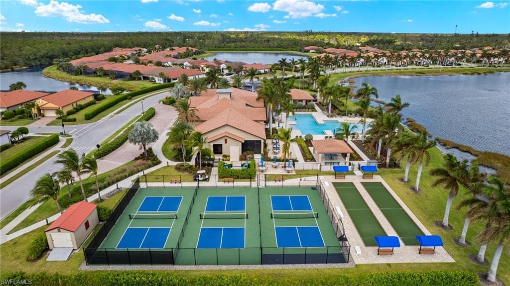 1586 Marton Ct, Naples, FL 34113-34