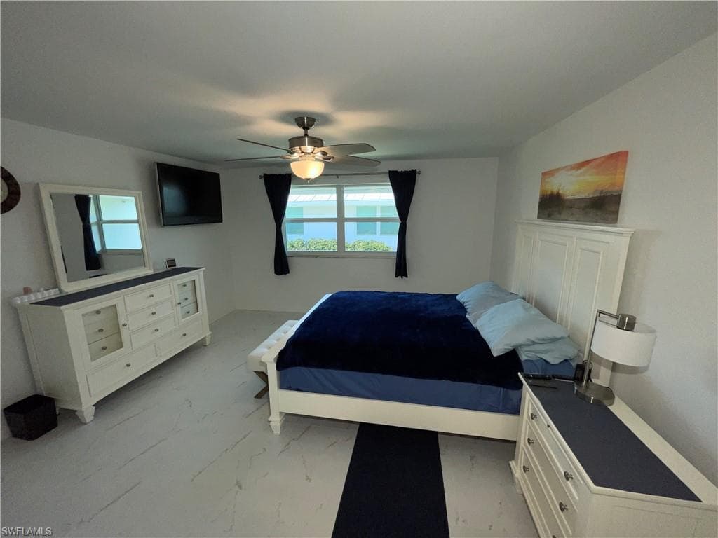 1425 Curlew Ave 2-1, Naples, FL 34102-24