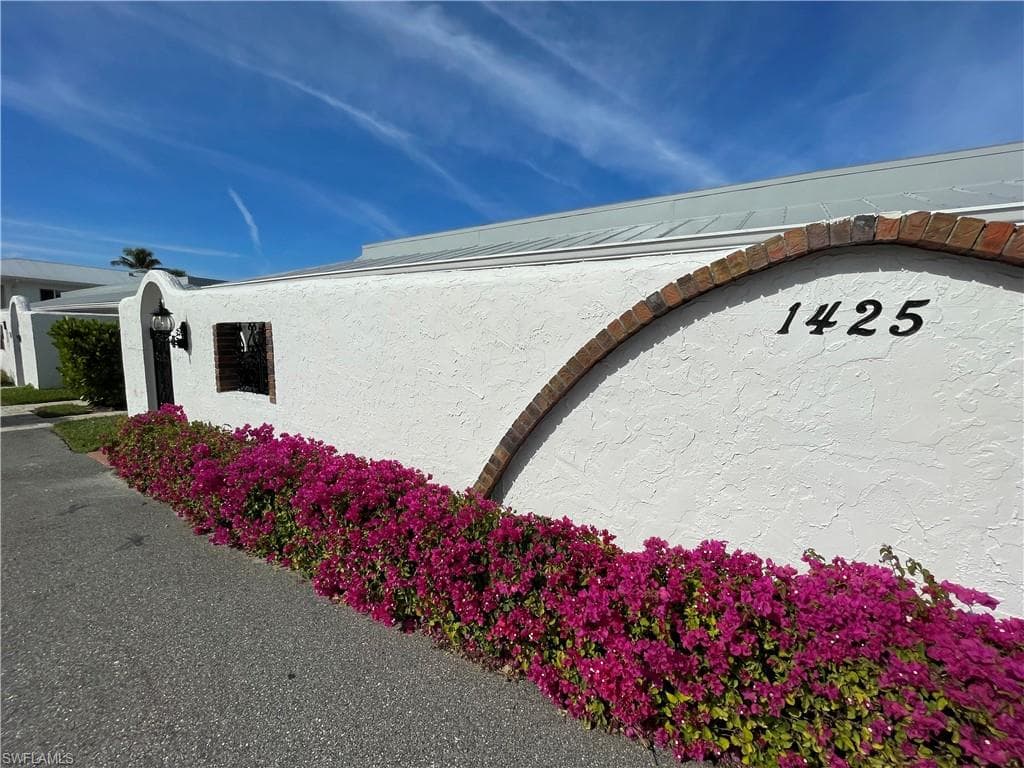 1425 Curlew Ave 2-1, Naples, FL 34102-3