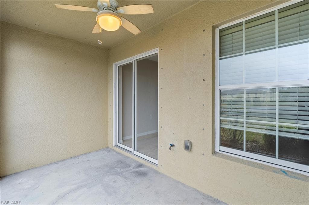 9073 Gervais Cir 1005, Naples, FL 34120-24