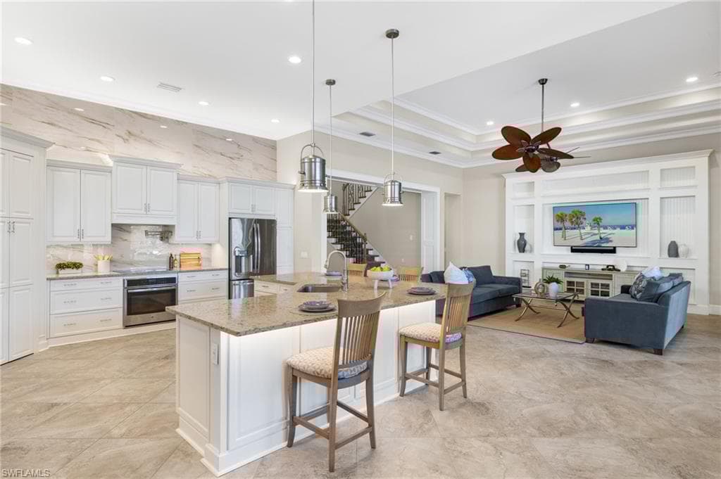 5078 Andros Dr, Naples, FL 34113-13