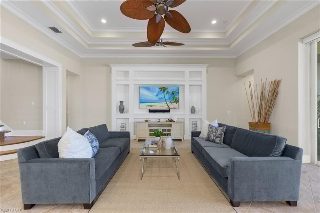 5078 Andros Dr, Naples, FL 34113-14