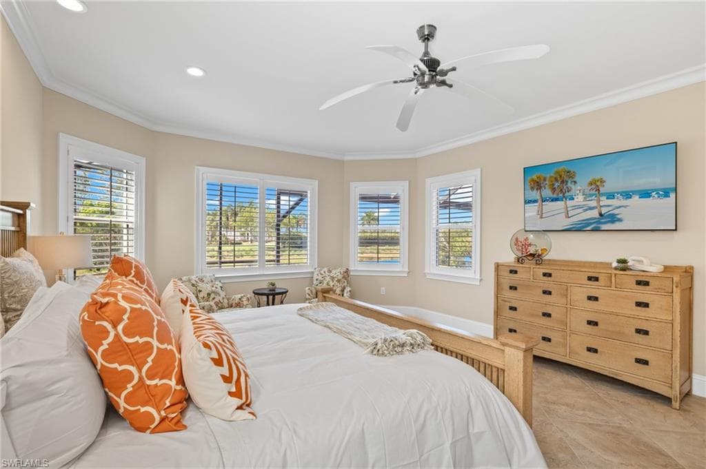 5078 Andros Dr, Naples, FL 34113-19