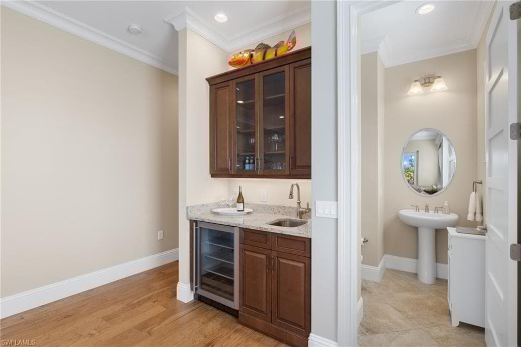 5078 Andros Dr, Naples, FL 34113-38