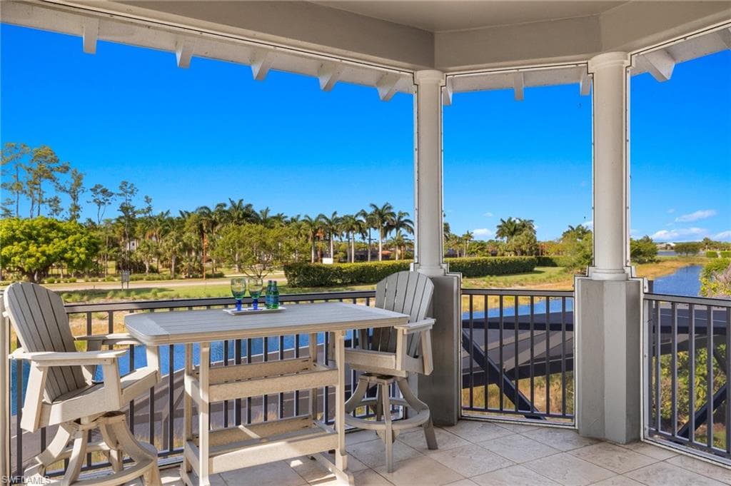 5078 Andros Dr, Naples, FL 34113-8