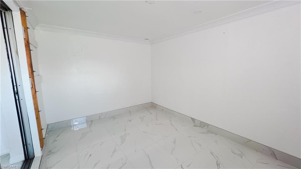 759 100th Ave N, Naples, FL 34108-36