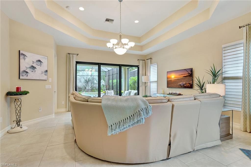 6620 Roma Way, Naples, FL 34113-10