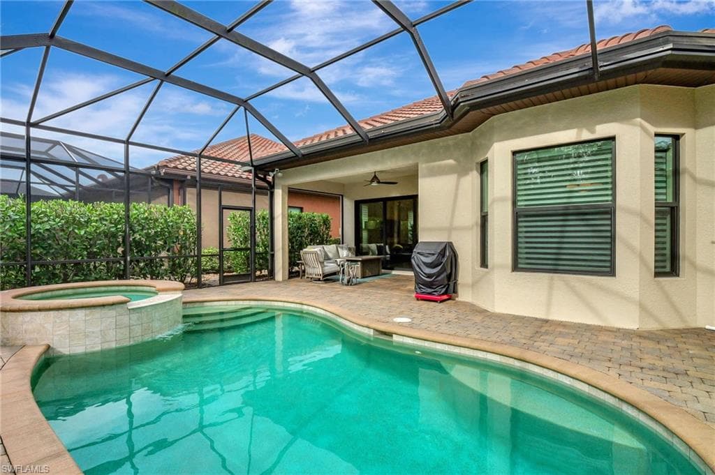 6620 Roma Way, Naples, FL 34113-38