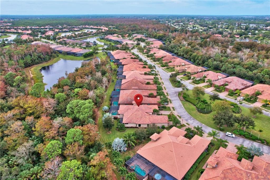 6620 Roma Way, Naples, FL 34113-45