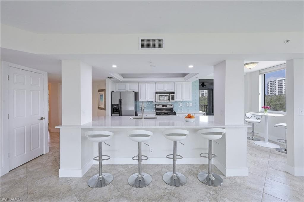 25 Bluebill Ave A-201, Naples, FL 34108-12